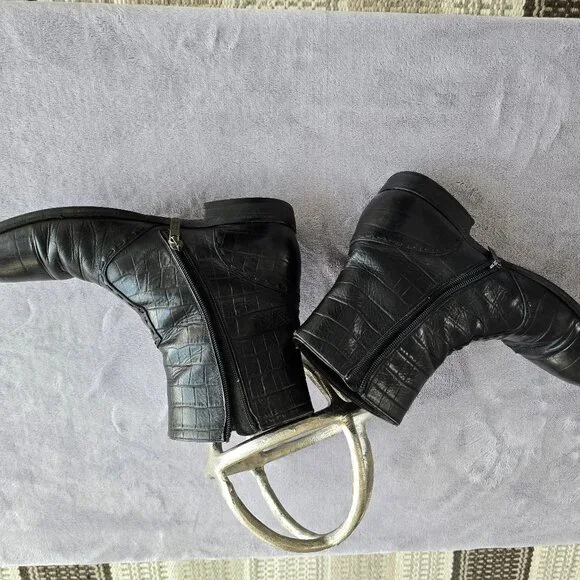 HUGO BOSS 100% Leather ankle shoes with zipper. Made in Italy - Picture 5 of 7